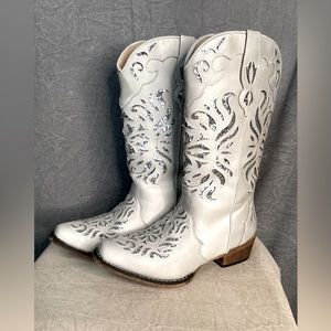 NWOT Roper Women's Glitz White with Silver Glitter Inlay Snip Toe Cowboy Boots 9
